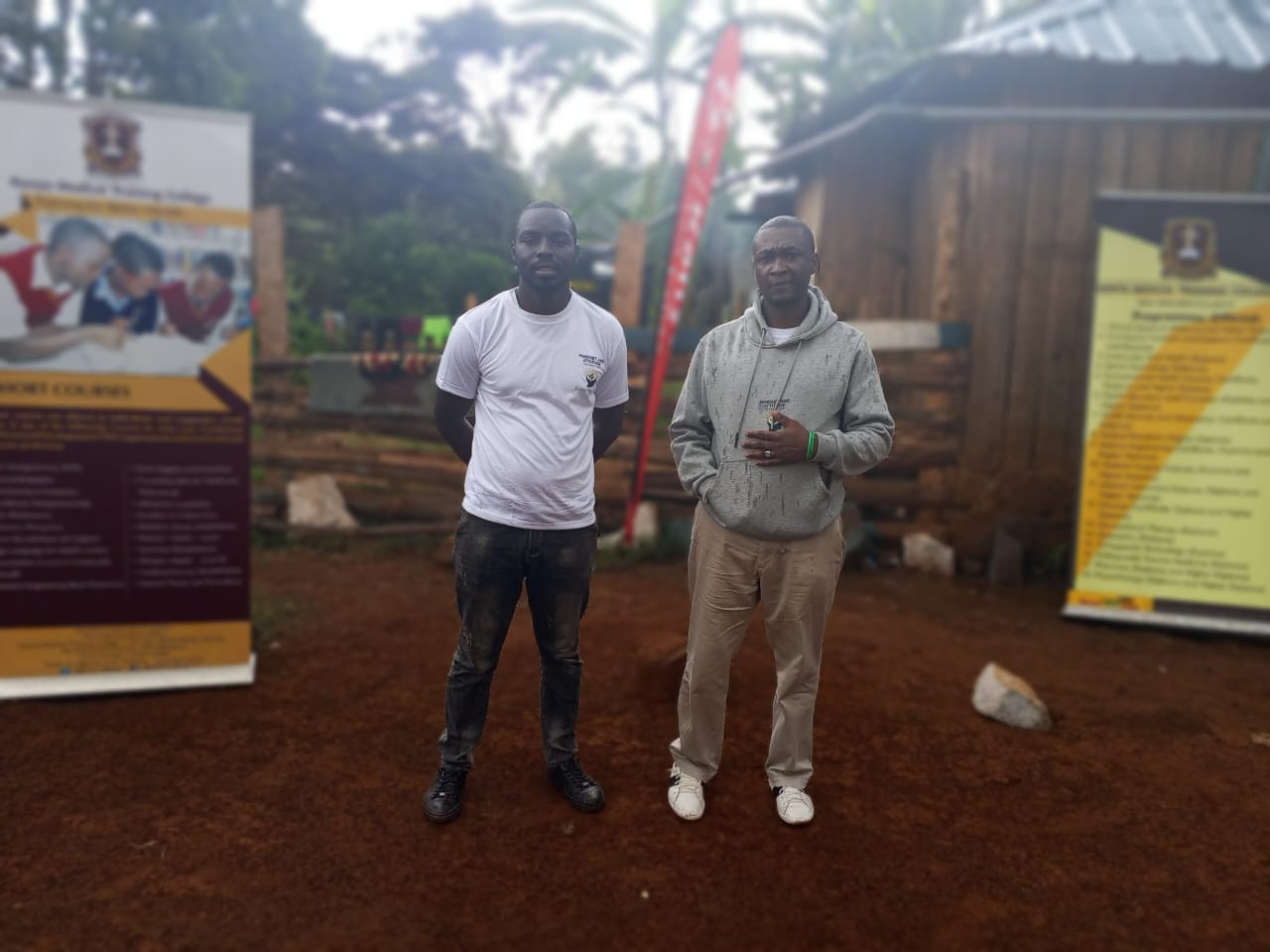 photo of mindset foundation founder eric otieno with member of kmtc nyeri at visit to little childrens home nyeri